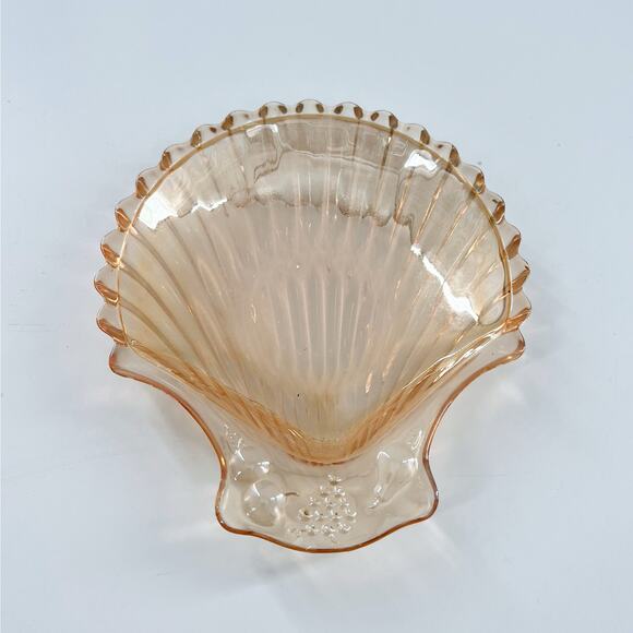 Vintage Marigold Carnival Glass Shell Trinket Soap Dish - Picture 1 of 5